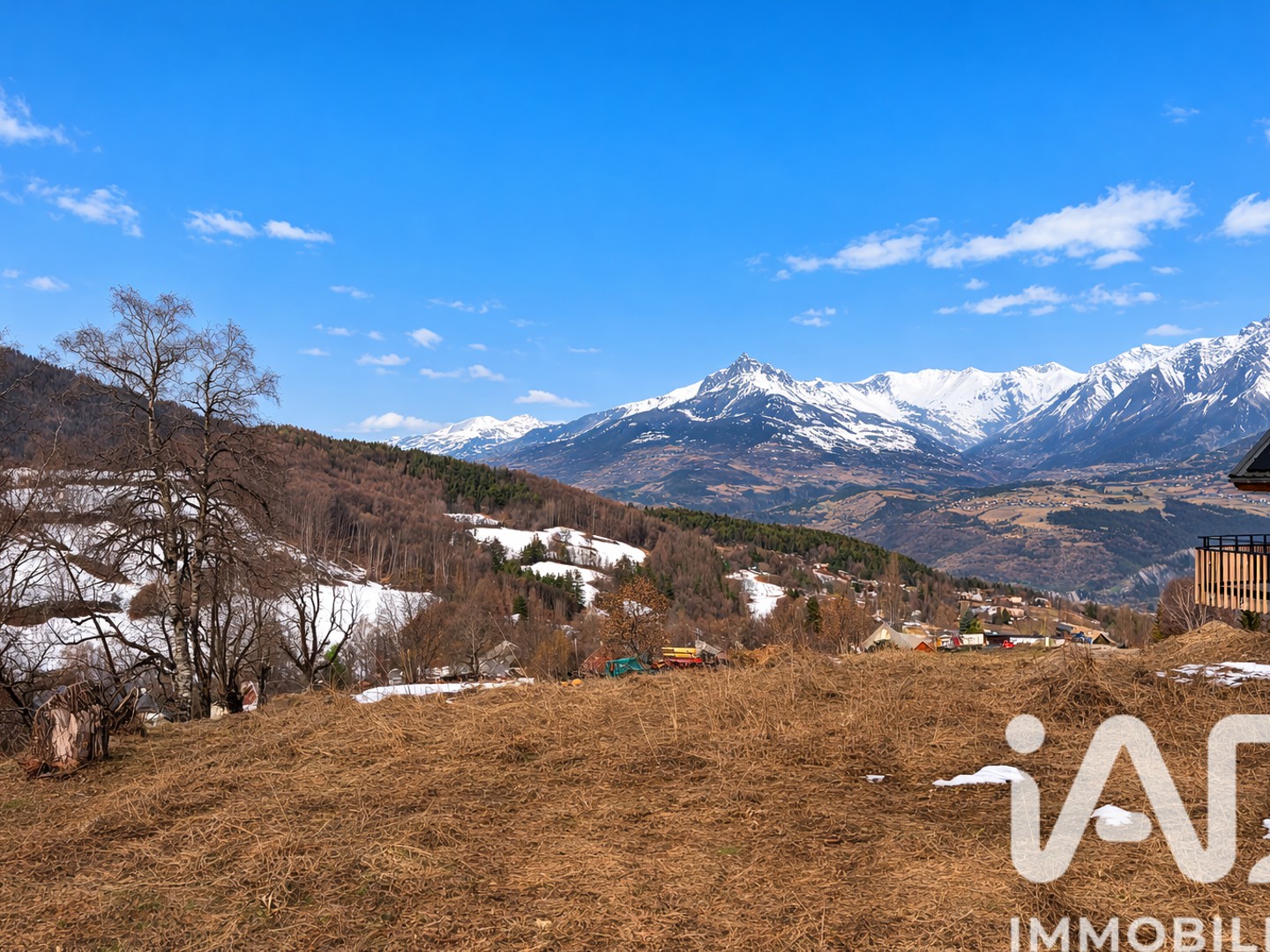Terrain 1059 m²