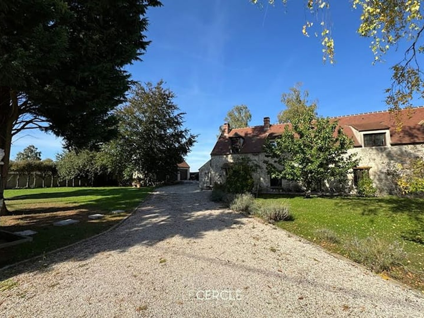 Maison 6 pièces 204 m²