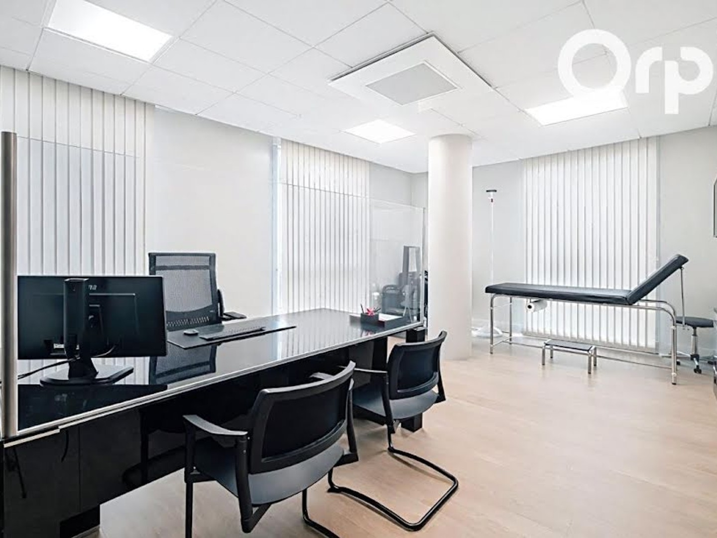 Bureaux 190 m²