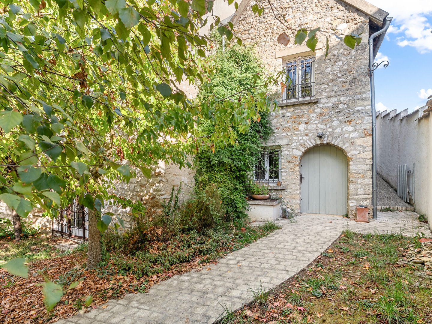 Maison à vendre - 5 pièces - 119m2 - Villiers-Saint-Fr... (78640)