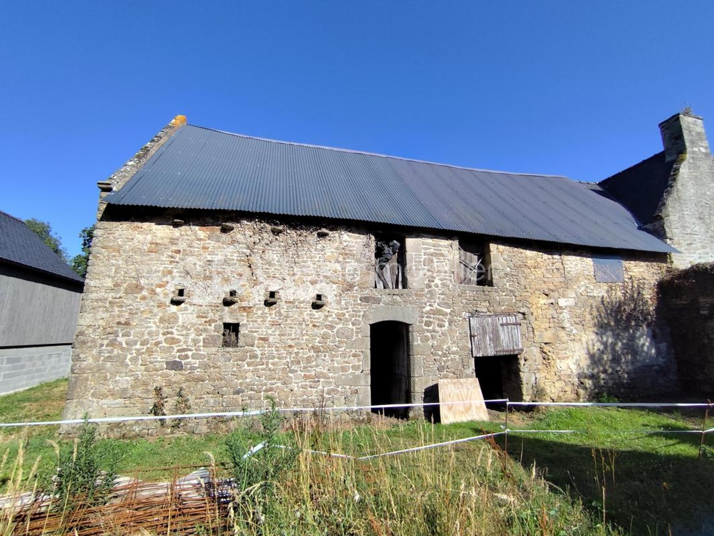 Maison à vendre - 2 pièces - 140m2 - Trélivan (22100)