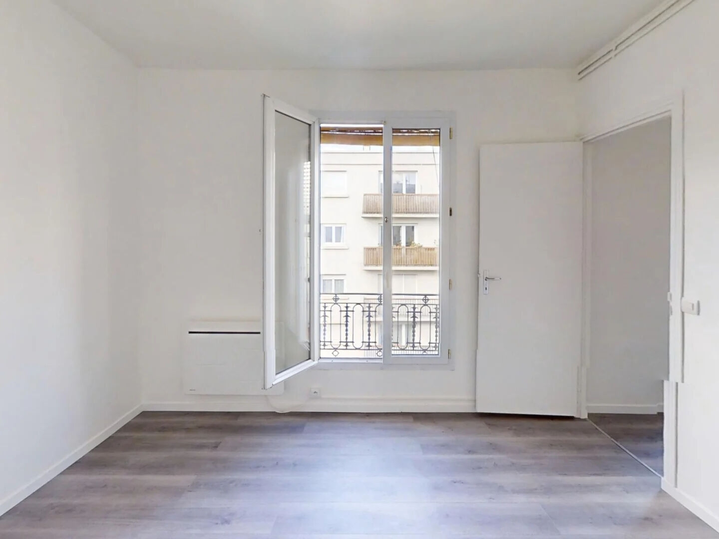 Appartement à vendre - 2 pièces - 34m2 - Paris 18e (75018)
