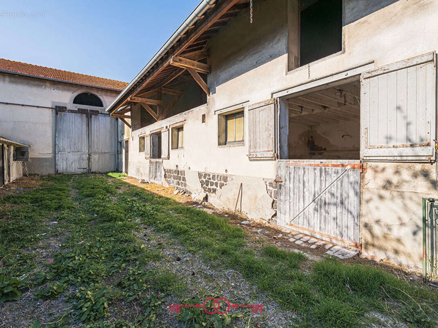 Immeuble à vendre - 13 pièces - 450m2 - Bétheny (51450)