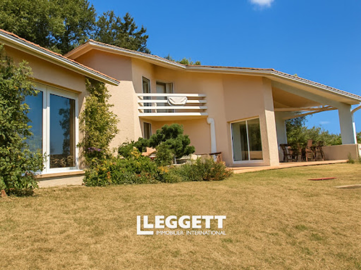 Maison 7 pièces 202 m²