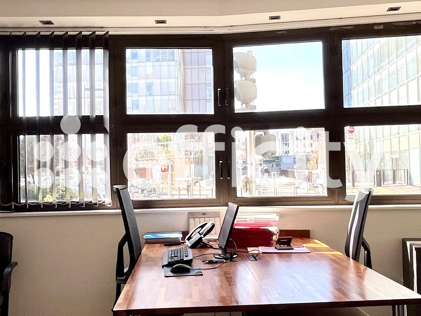 Bureaux à vendre - 3 pièces - 80m2 - Montreuil (93100)