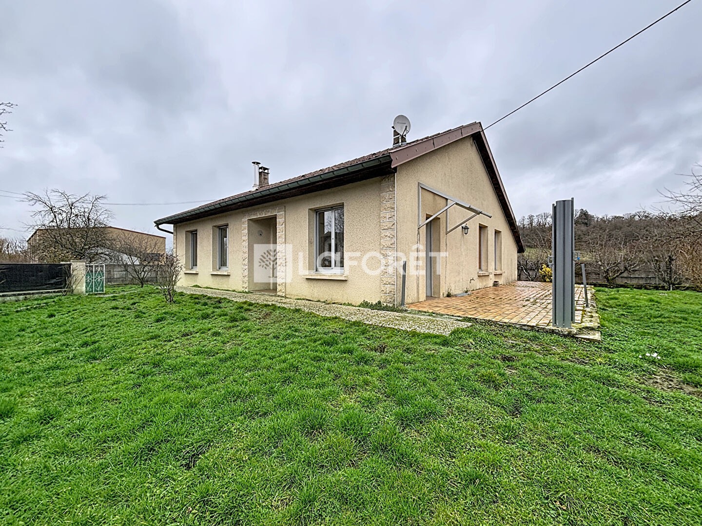 Maison 2 pièces 79 m²