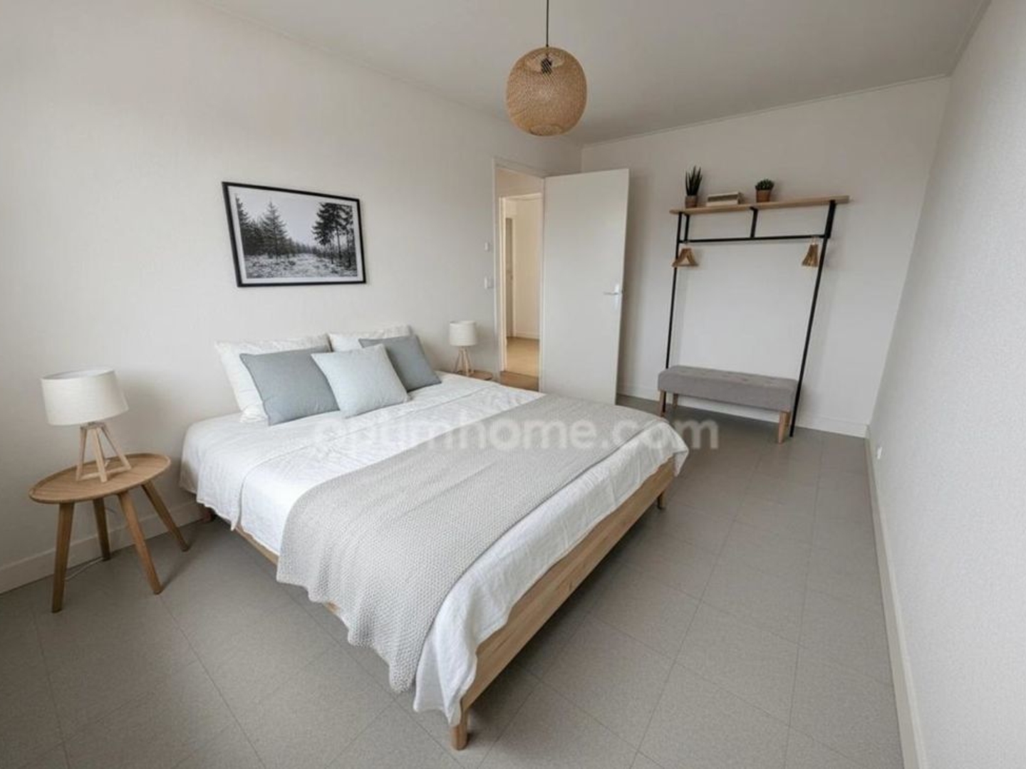 Ajustement de prix ! EXCLUSITÉ LE HAVRE A vendre Appartement avec trois chambres, cave et parking sécurisé !