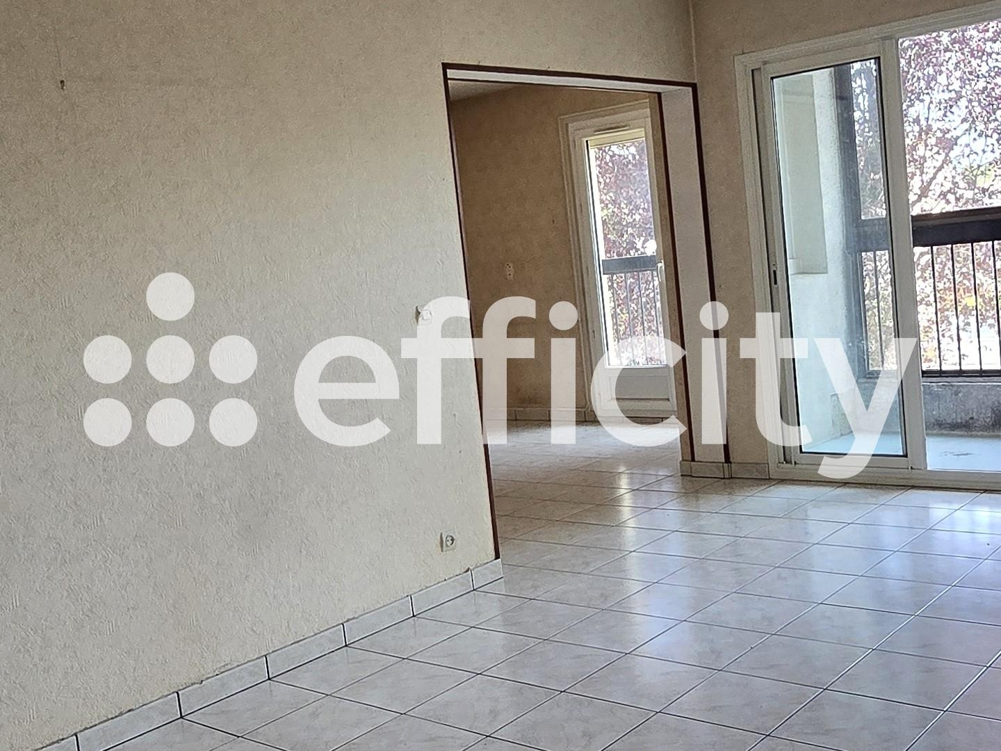 Appartement à vendre - 5 pièces - 102m2 - Élancourt (78990)