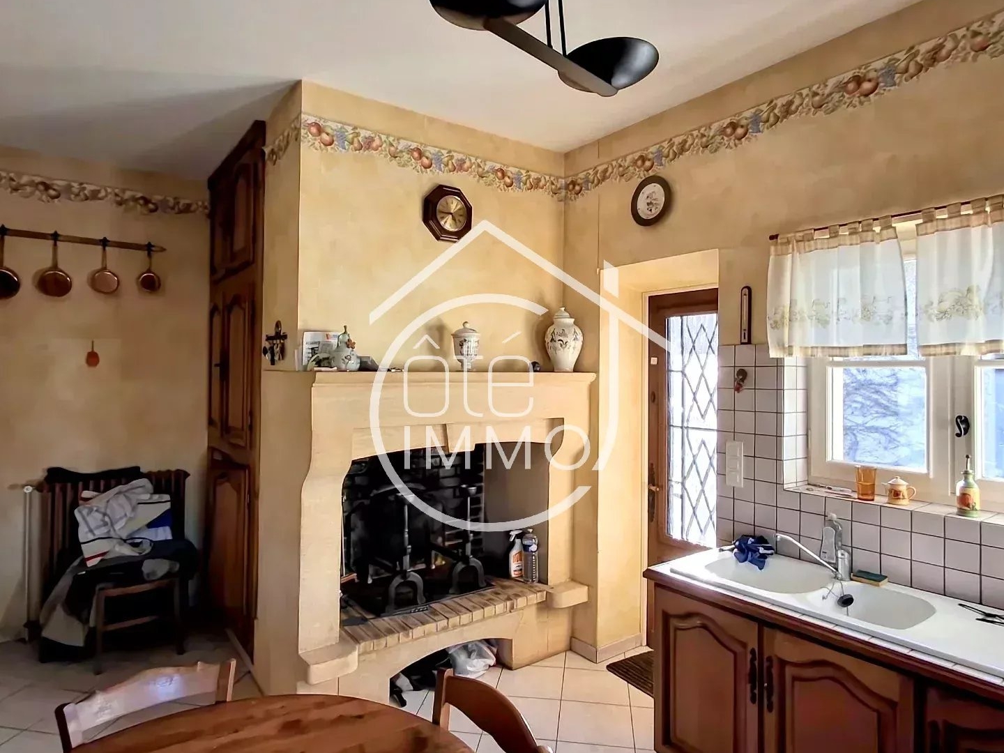 Maison à vendre - 4 pièces - 121m2 - Saint-Germain-Et-... (24520)