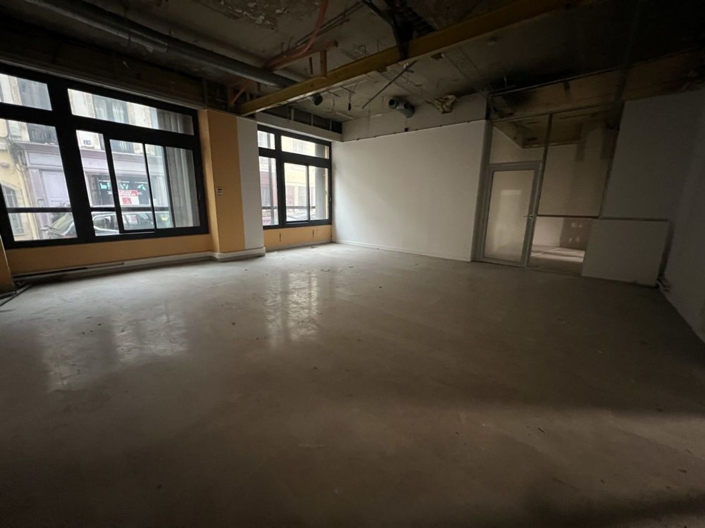 À VENDRE - Centre-ville - Local à aménager