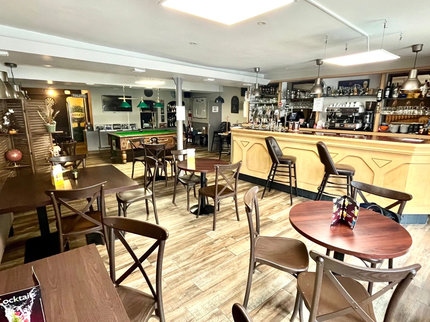 Magasin à vendre - 7 pièces - Luçon (85400)