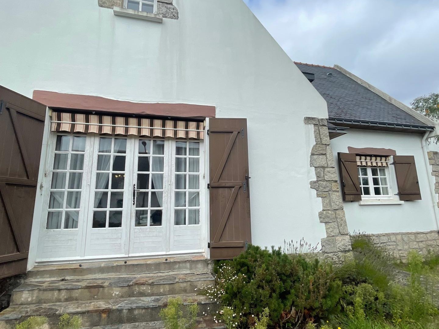 Maison - 8 pièces - 142 m2