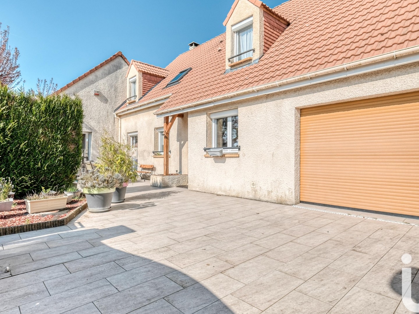 Maison 6 pièces 150 m²