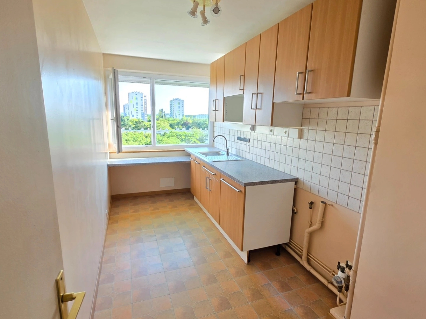 Appartement à vendre - 45 pièces - 45m2 - Ris-Orangis (91130)
