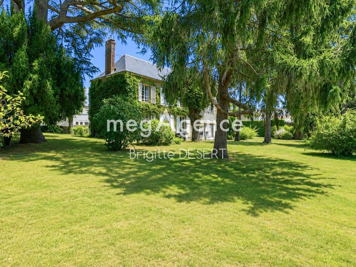 Maison à vendre - 6 pièces - 187m2 - Le Mans (72000)