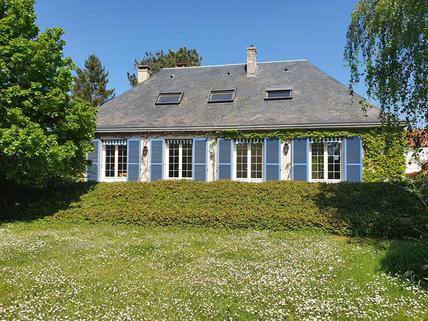 Maison à vendre - 6 pièces - 180m2 - Châteauroux (36000)
