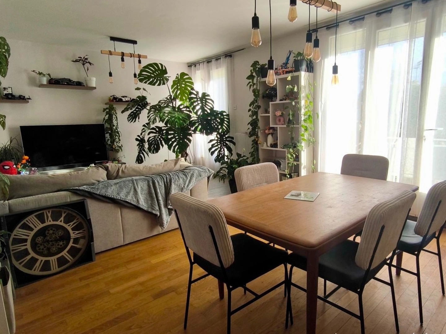 Maison à vendre - 3 pièces - 79m2 - Saint-Doulchard (18230)
