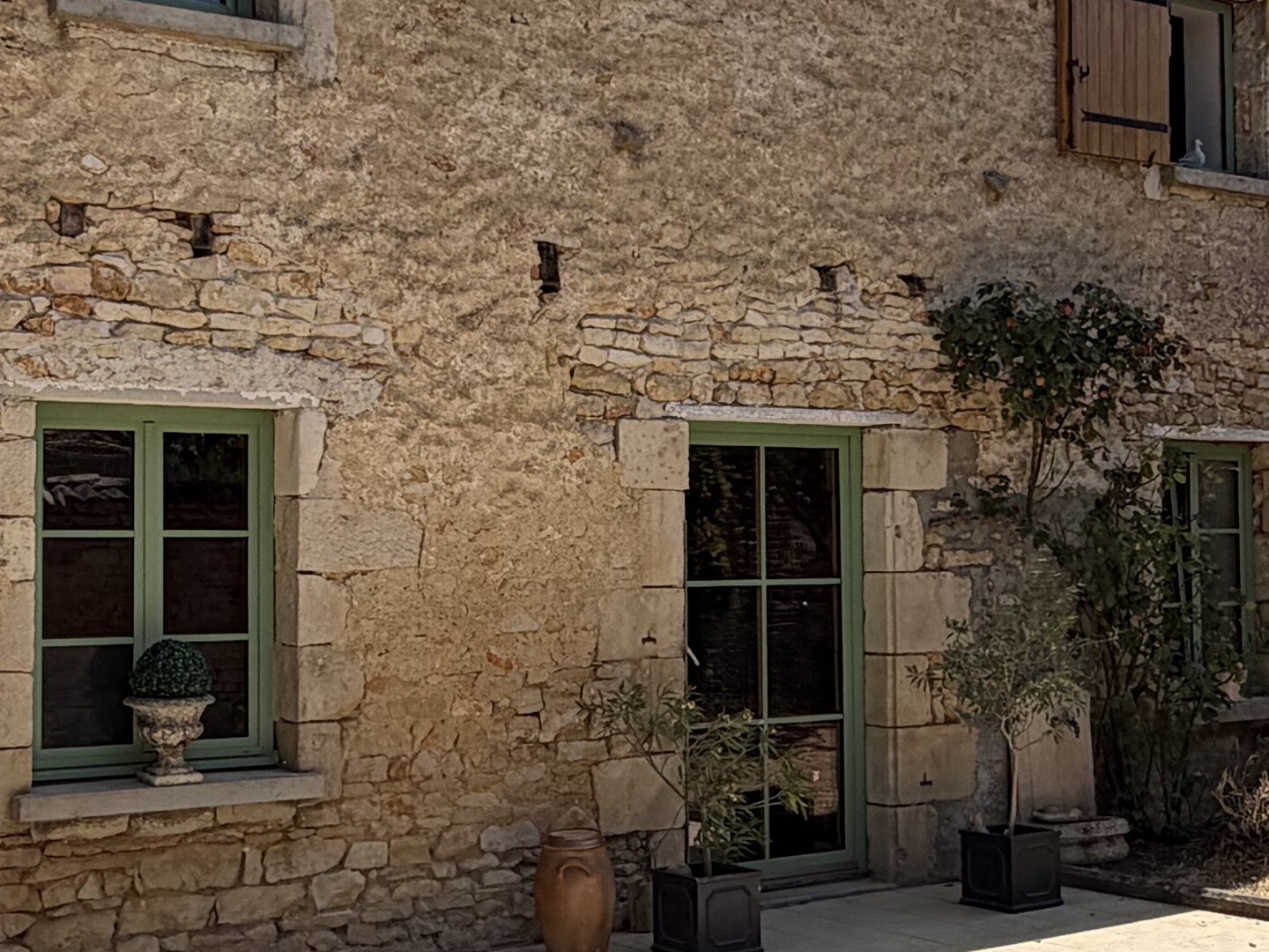 Maison à vendre - 9 pièces - 260m2 - Valence-En-Poitou (86700)