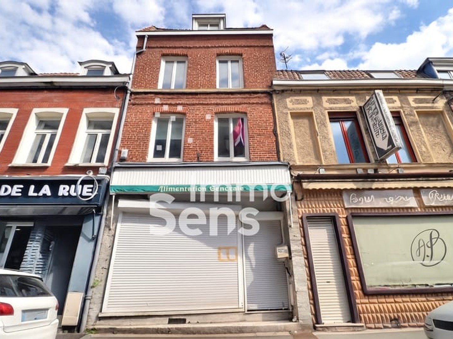 LOCAL COMMERCIAL/BUREAU EN REZ DE CHAUSSEE DE 53.37 M2