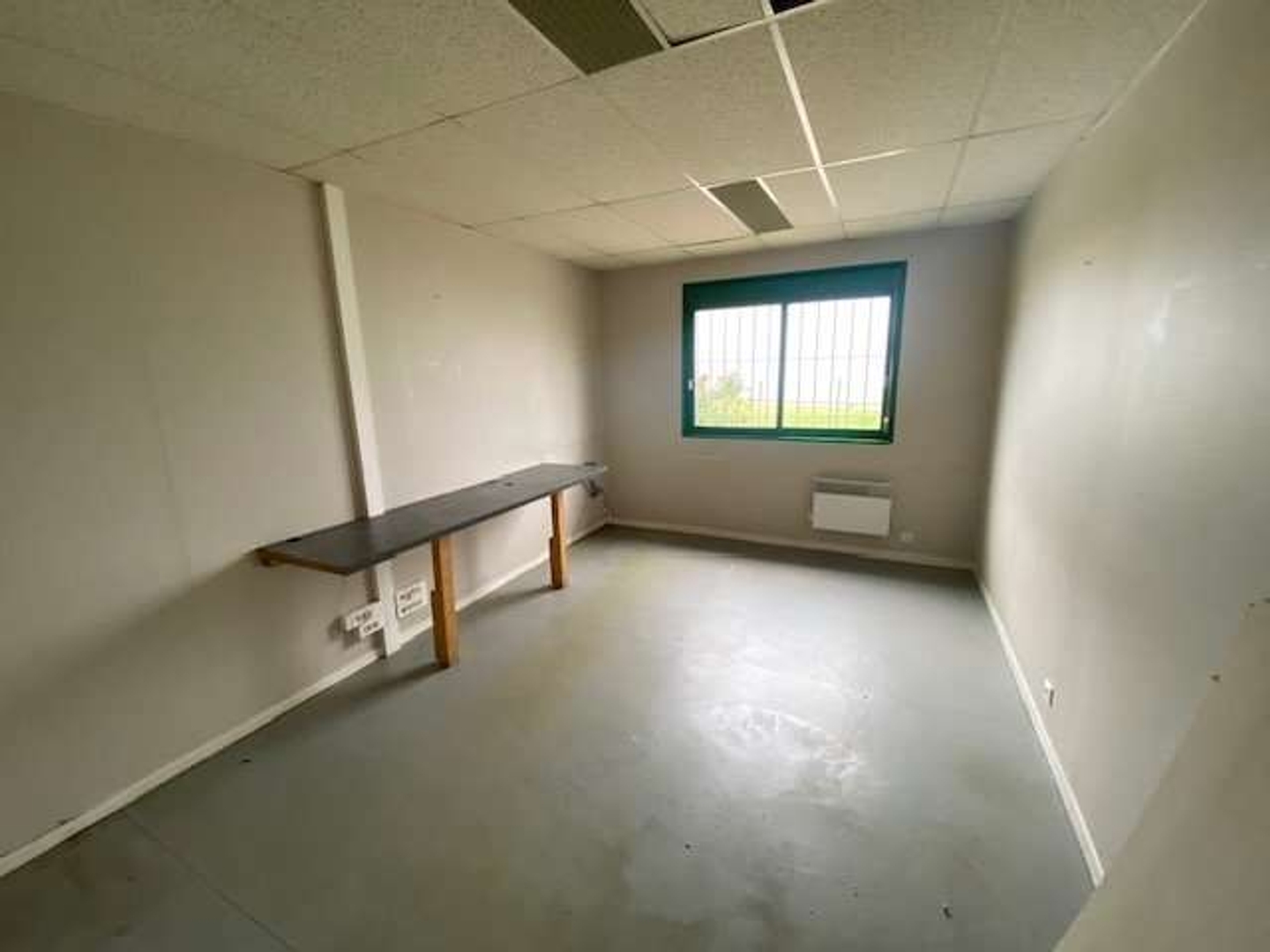 Bureaux 730 m²