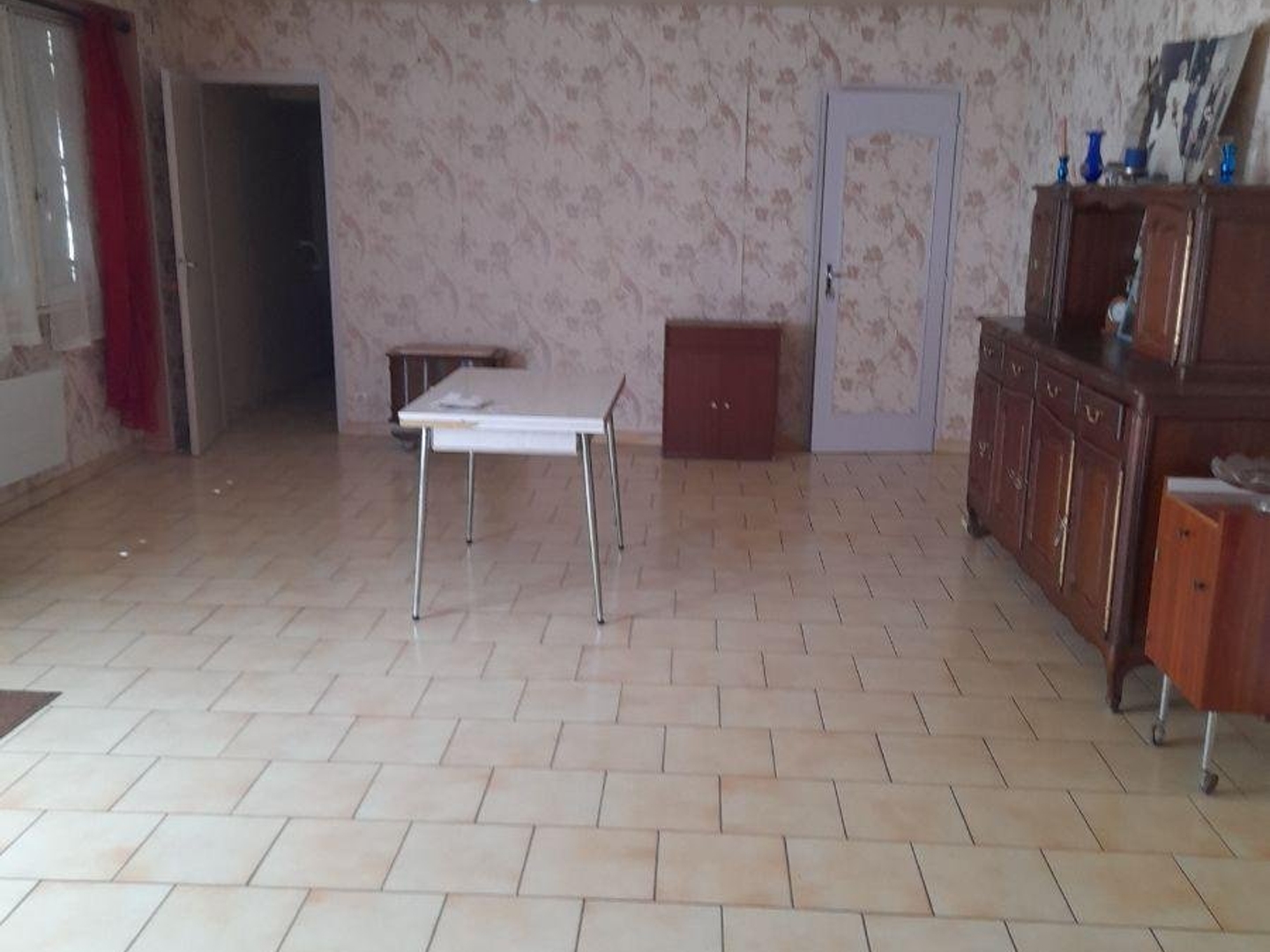 Maison à vendre - 5 pièces - 200m2 - Saint-Jean-De-Sauves (86330)