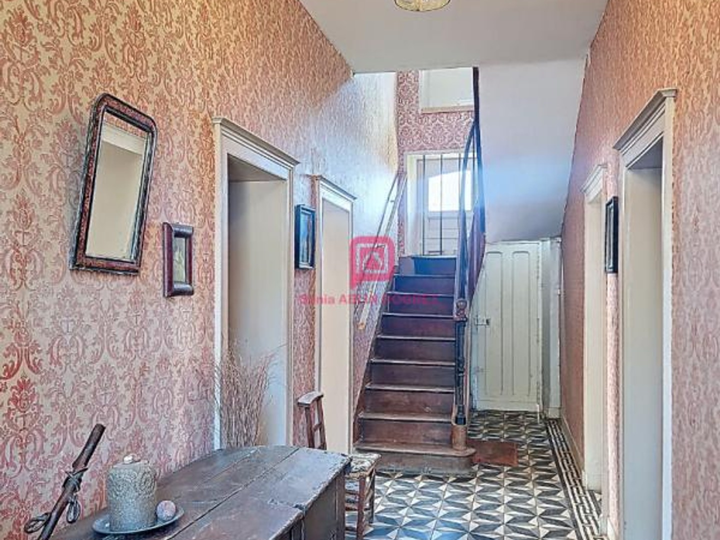 Maison à vendre - 6 pièces - 191m2 - Saint-Aignan-Sur-Roë (53390)