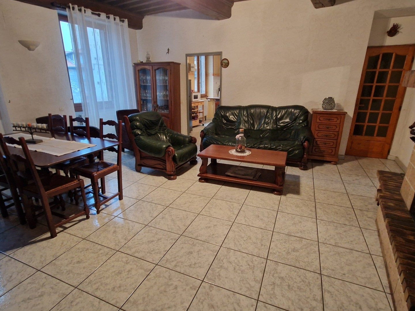 Grand appartement + garage