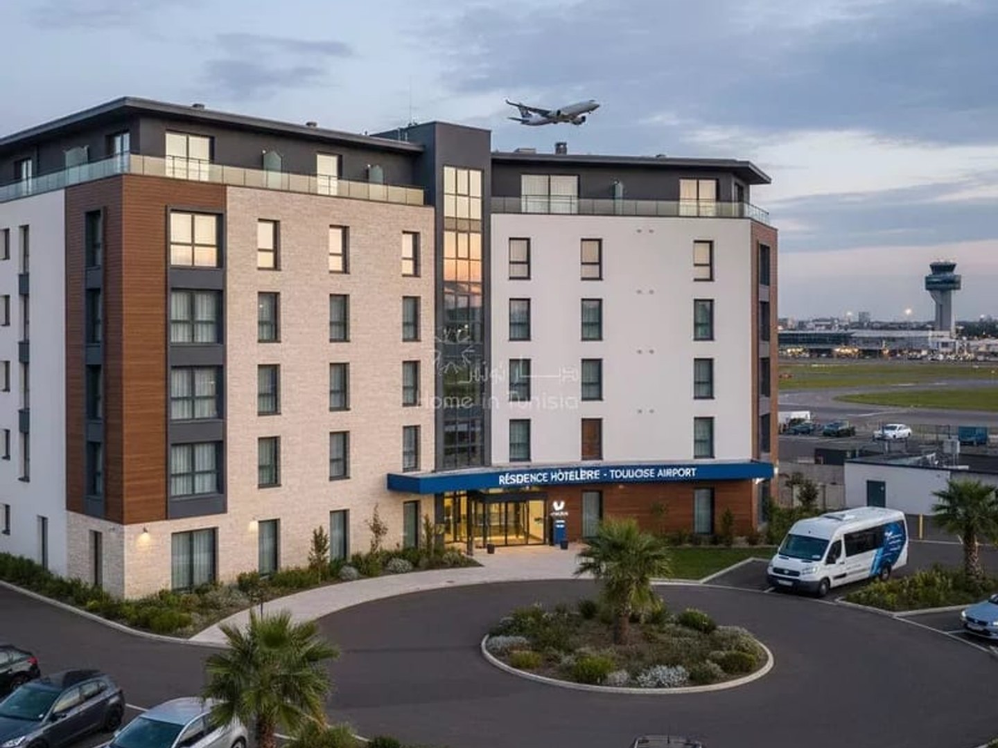 Immeuble 120 apparts - Studios & T2 - Appart'hôtel 3★ - Invest. locatif / Marchand de biens - Toulouse Aéroport