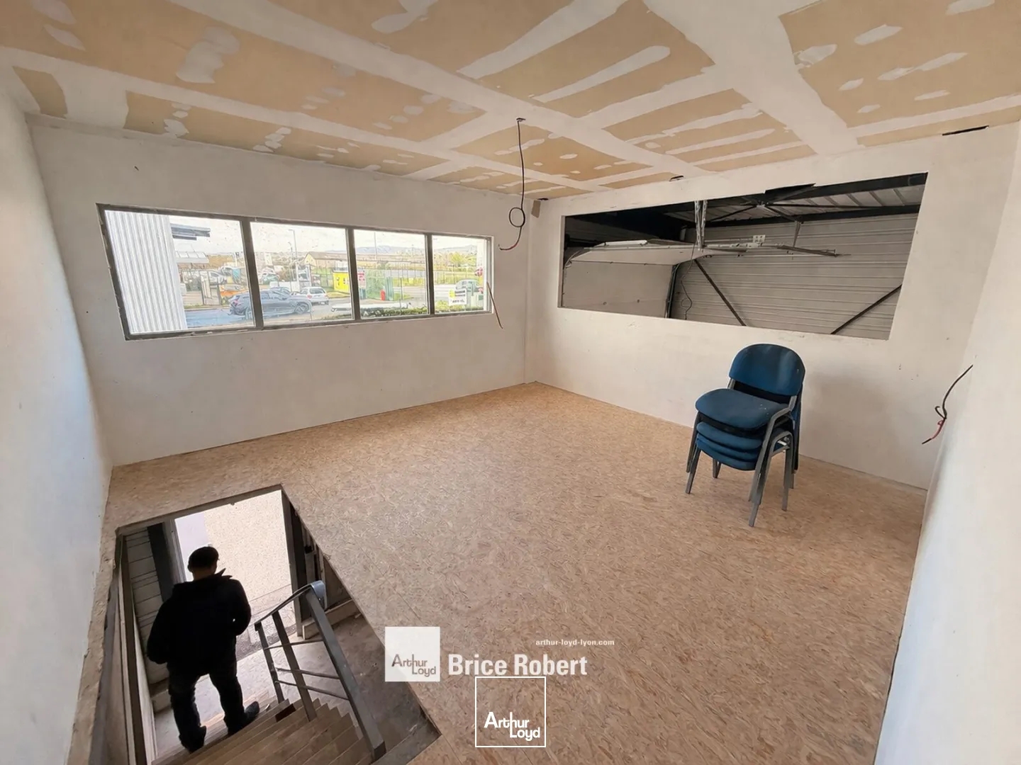 Locaux à vendre - 133m2 - Mornant (69440)