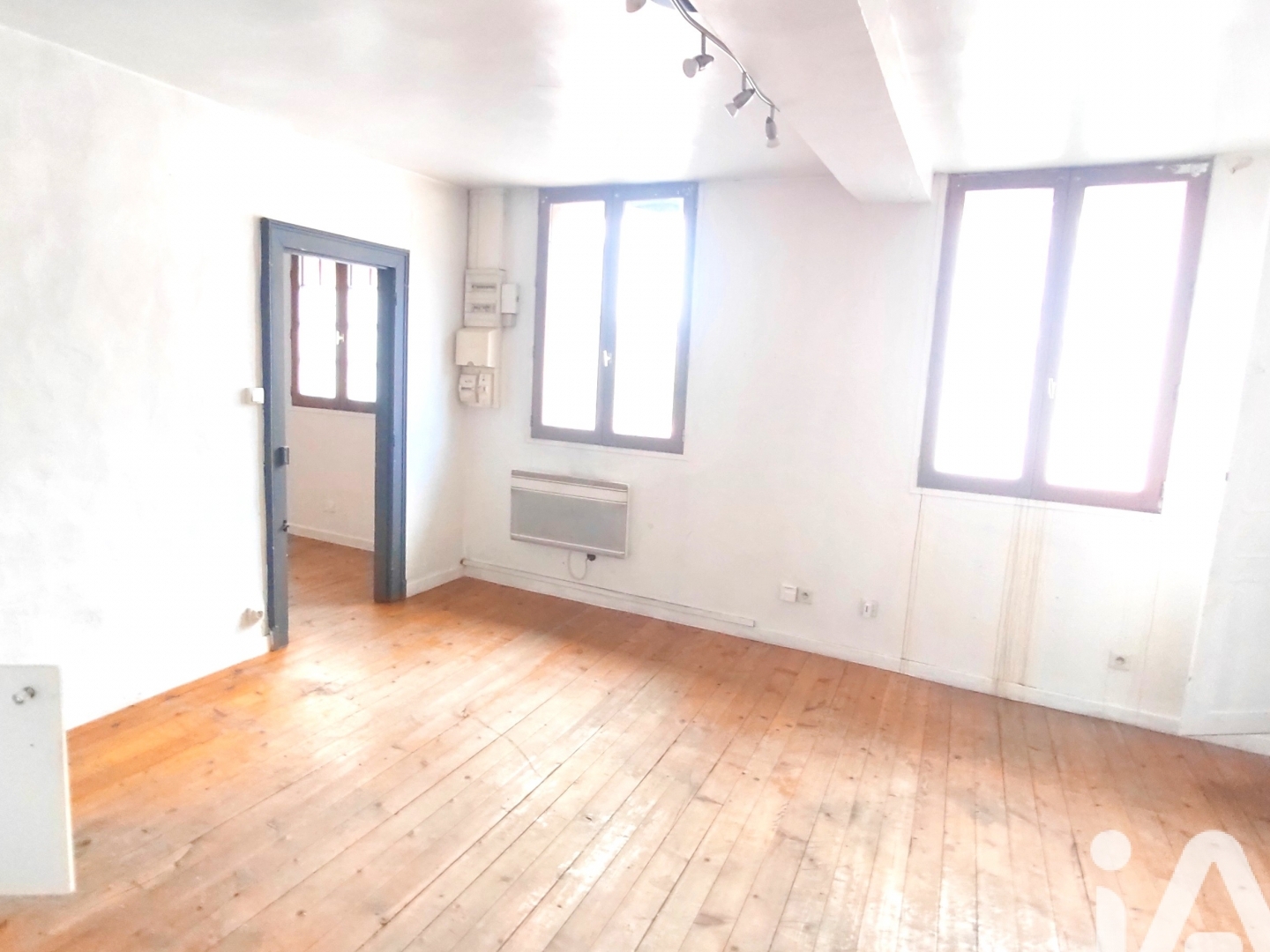 Immeuble à vendre - 250m2 - Pont-Saint-Pierre (27360)