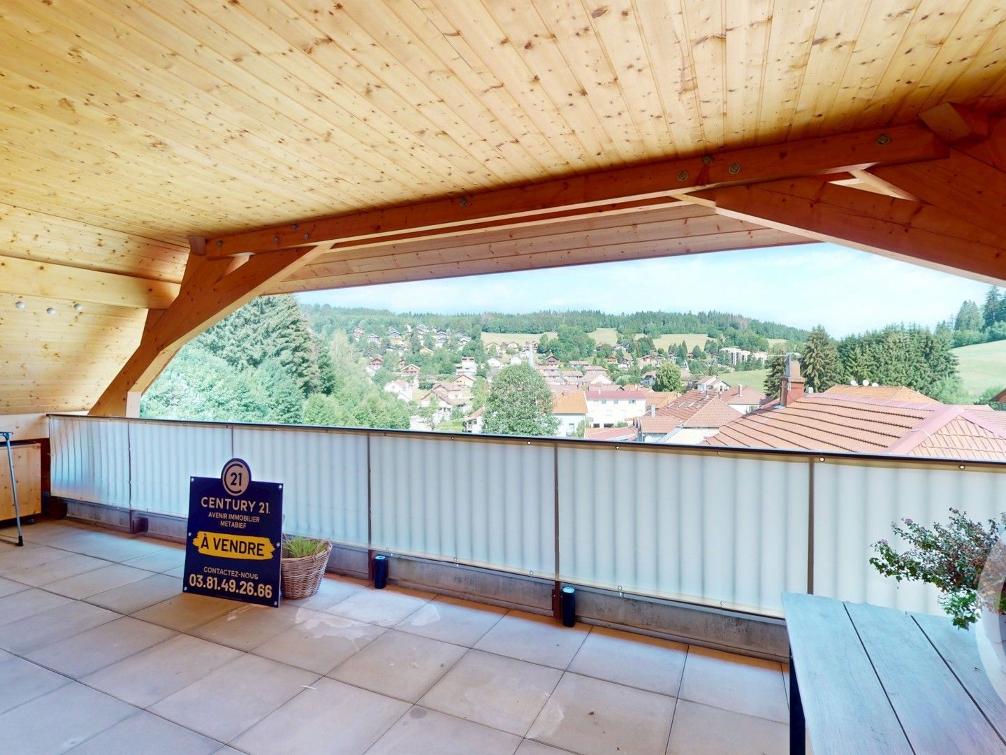 Appartement à vendre - 3 pièces - 73m2 - Les Hôpitaux-Neufs (25370)