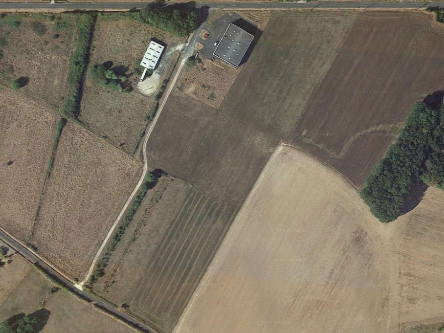 A vendre terrain industriel 10000m² à St Georges