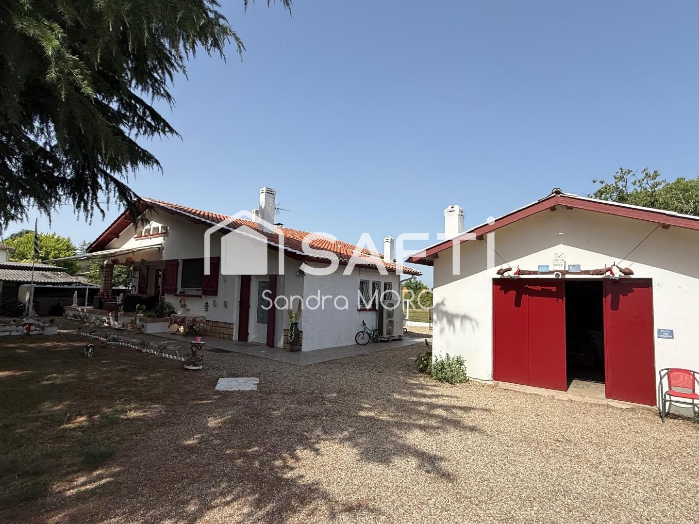 Maison à vendre - 5 pièces - 85m2 - Lamothe-Landerron (33190)