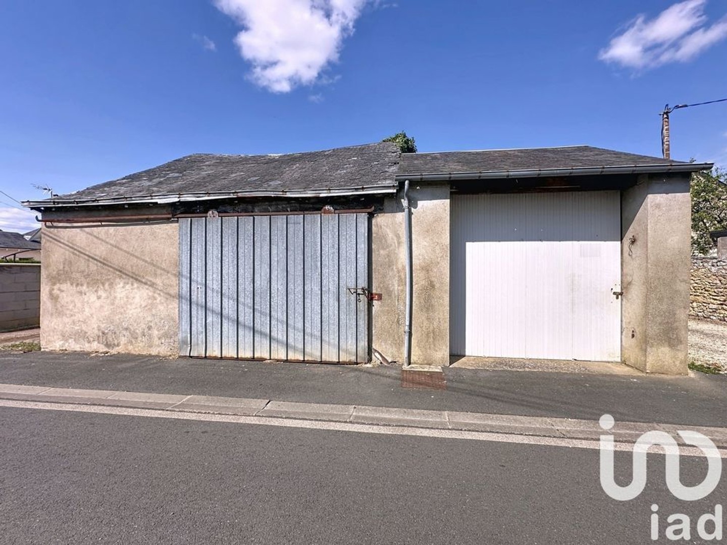 Vente Parking/garage/box 190 m²