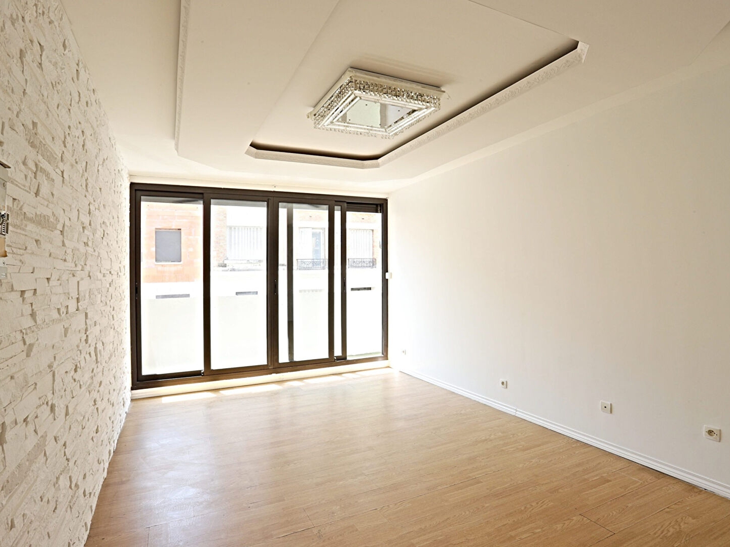 Appartement à vendre - 3 pièces - 56m2 - Pantin (93500)