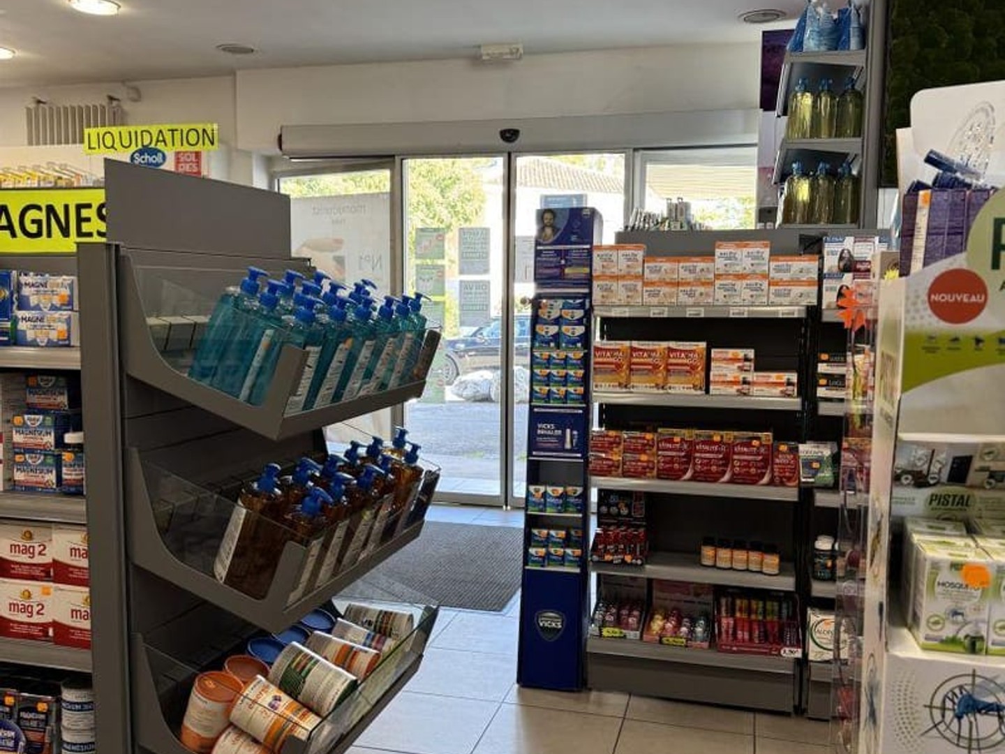 Immeuble commercial 200 m²