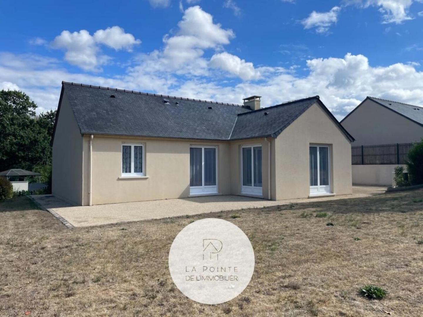 Vends maison - 93 m² - 4 pièces, 3 chambres - Moncontour 22510