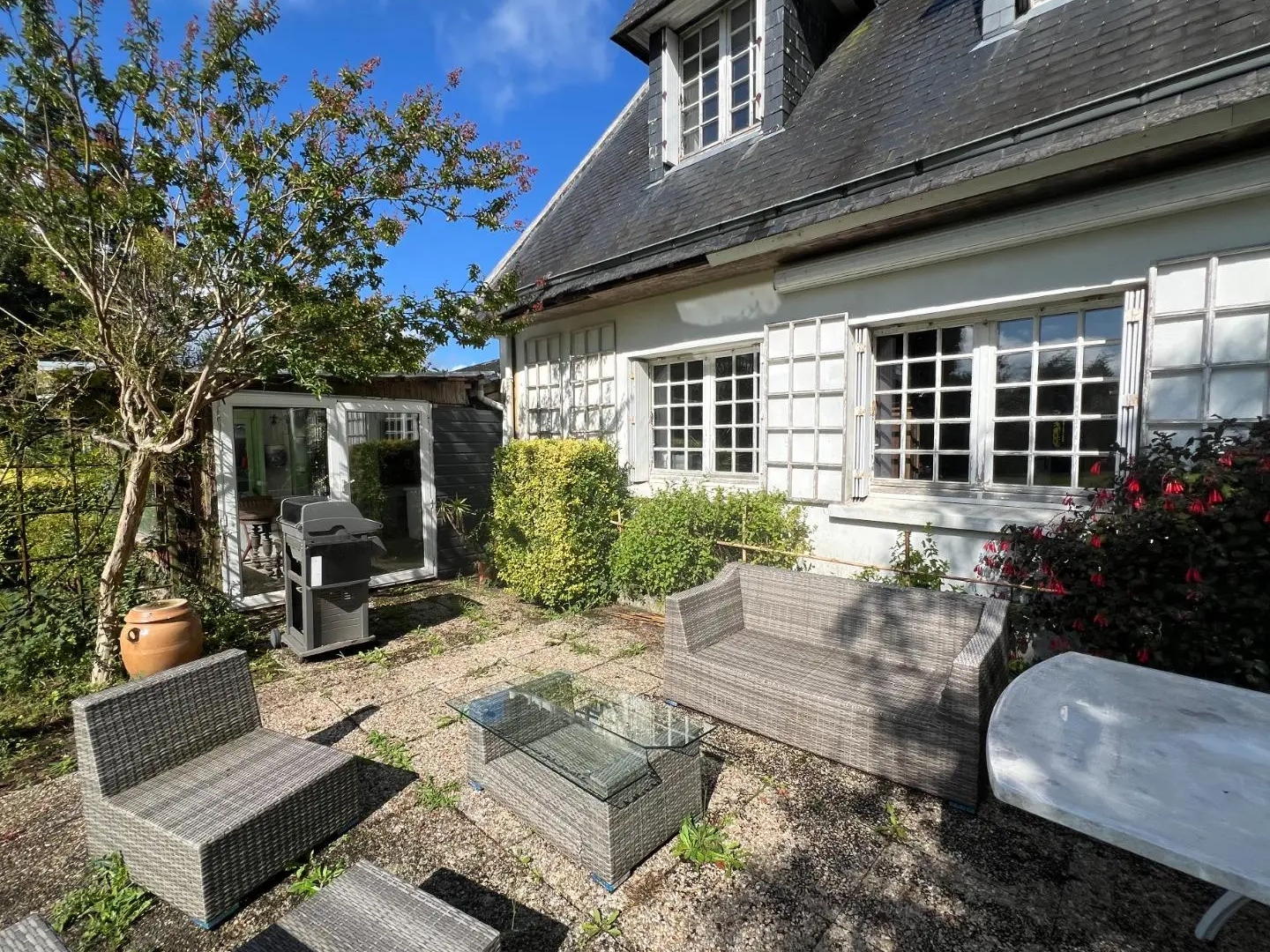 Maison à vendre - 6 pièces - 220m2 - Saint-Évarzec (29170)