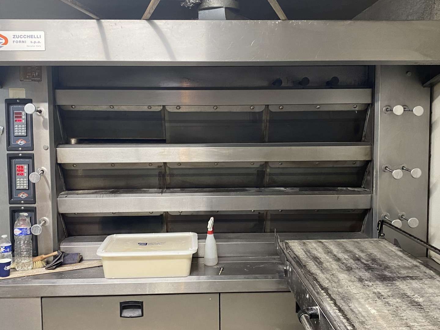 AV boulangerie de quartier avec commerces 94 Est