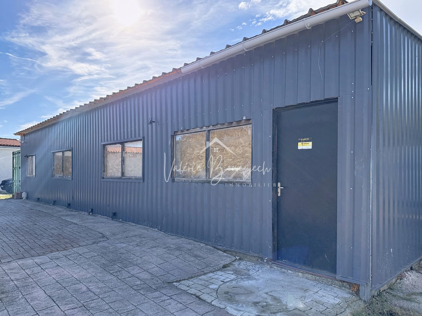 Locaux à vendre - 162m2 - Saint-Victor-Et-M... (12400)
