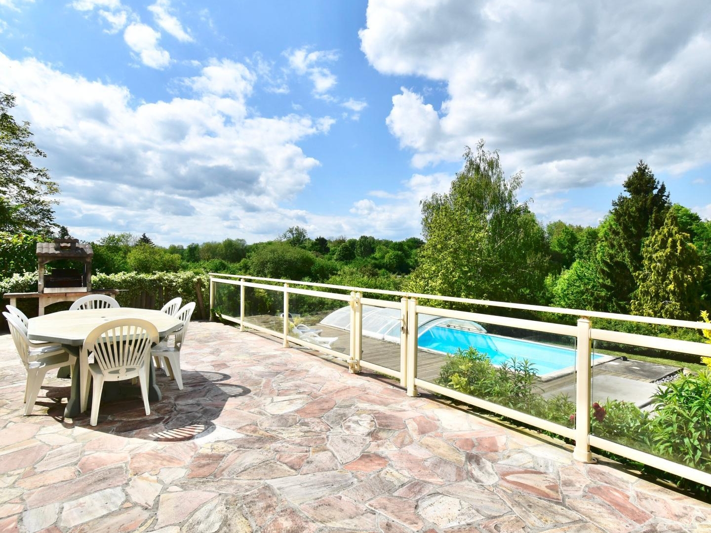 Maison à vendre - 7 pièces - 150m2 - Anet (28260)