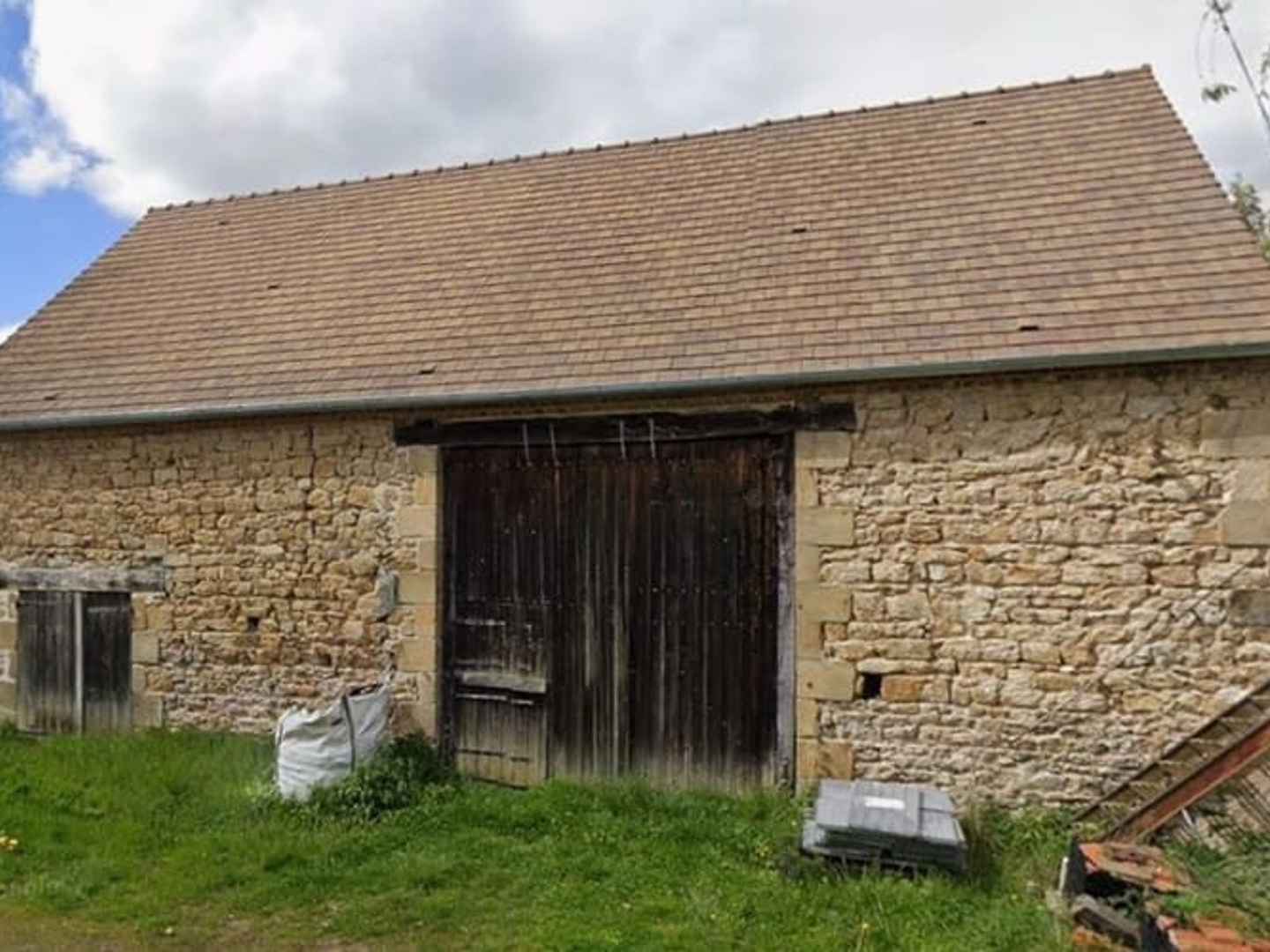 Maison 1 pièce 150 m²