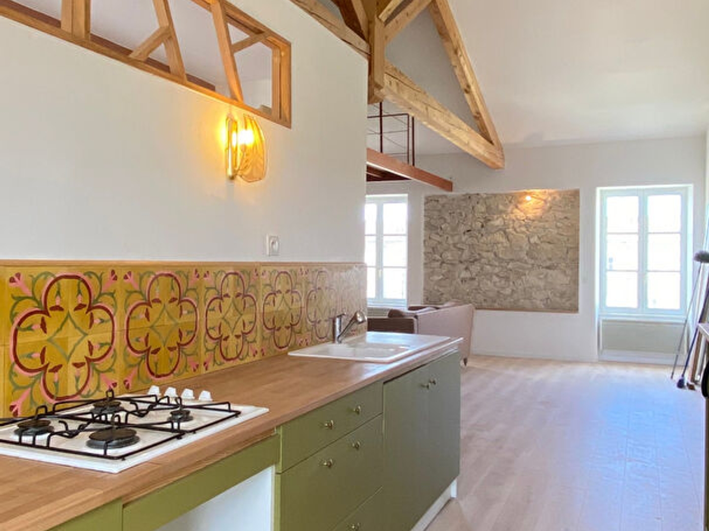 Appartement à vendre - 3 pièces - 76m2 - Montboucher-Sur-J... (26740)