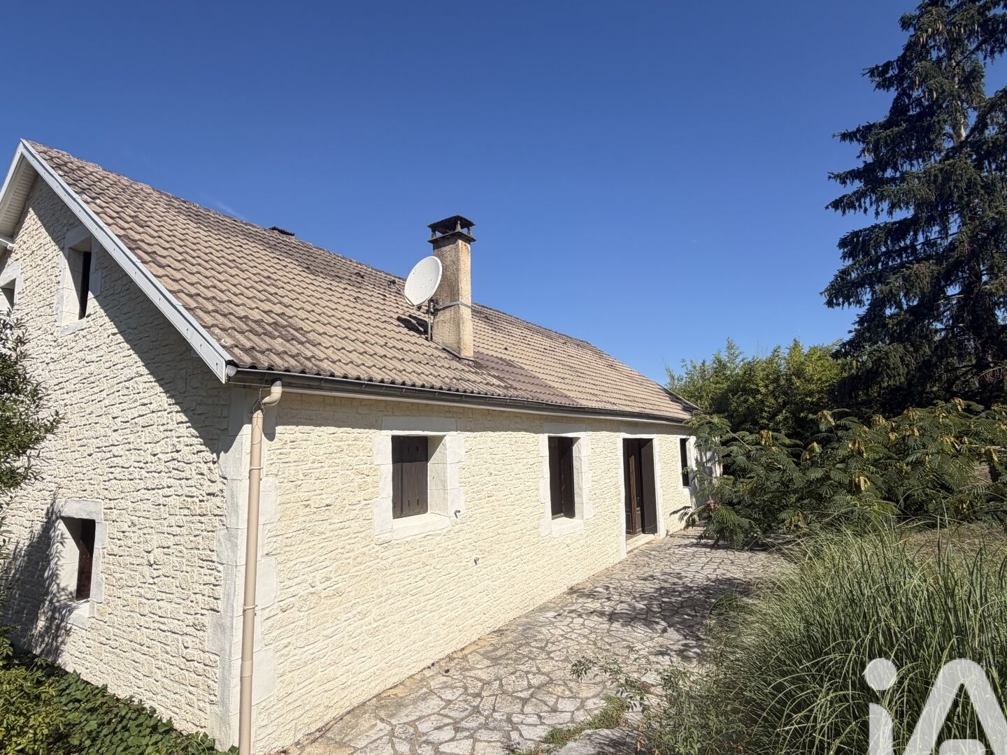 Maison à vendre - 5 pièces - 115m2 - Terrasson-Laville... (24120)