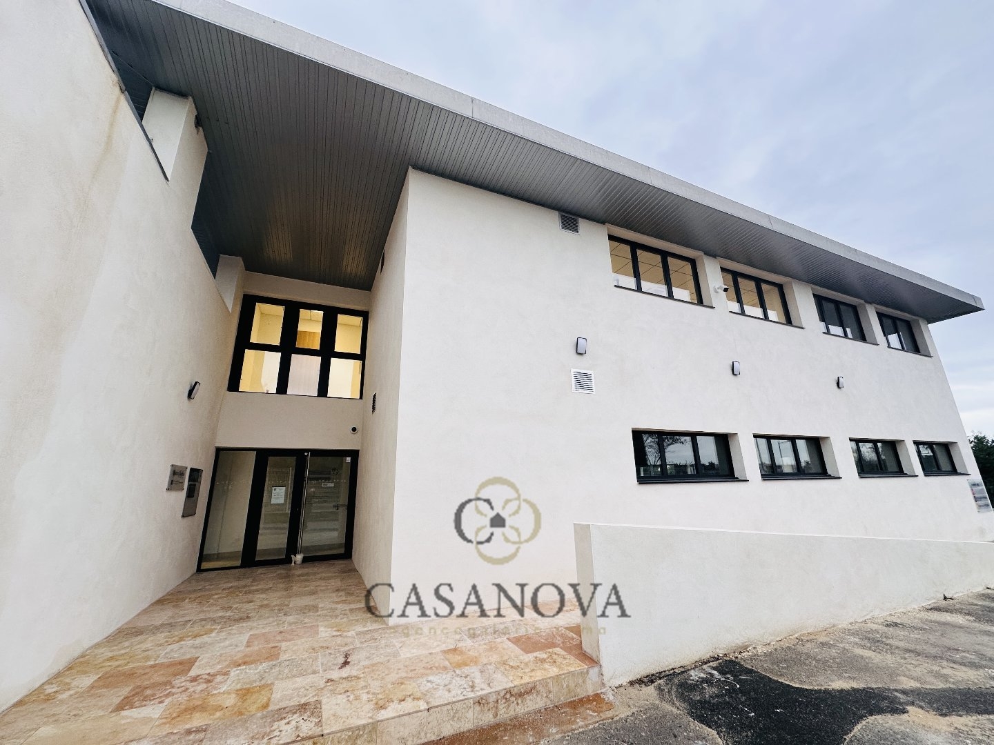 Locaux à vendre - 150m2 - Grabels (34790)