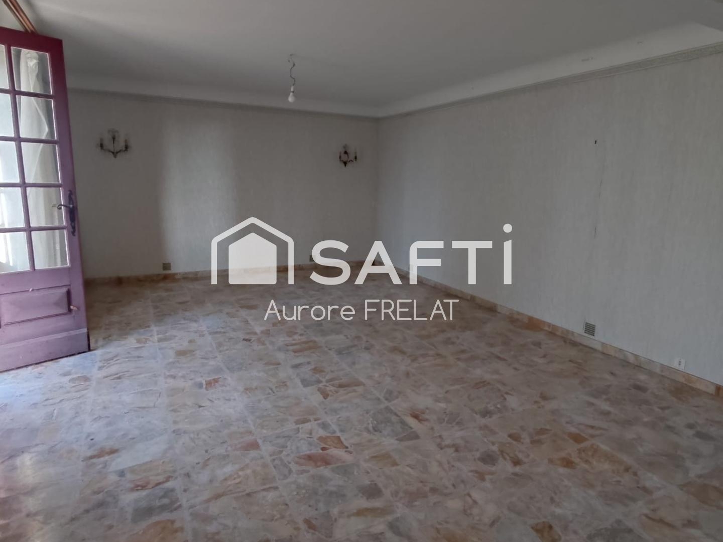 Maison à vendre - 5 pièces - 150m2 - Trogues (37220)