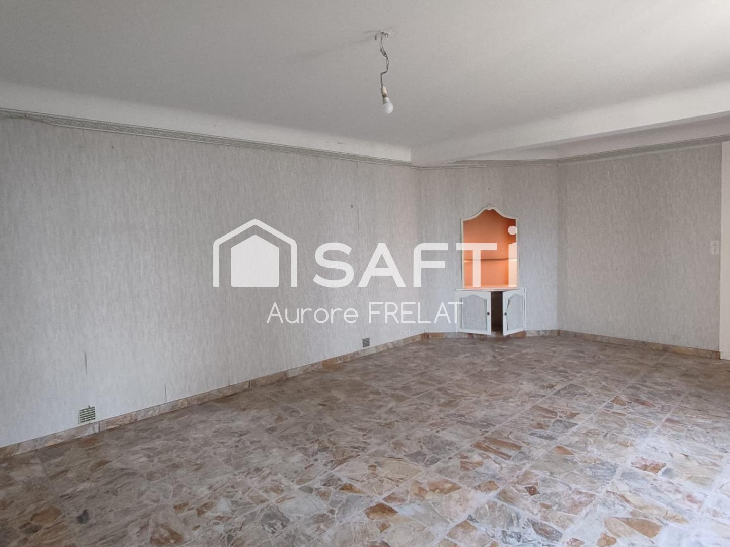 Maison à vendre - 5 pièces - 150m2 - Trogues (37220)