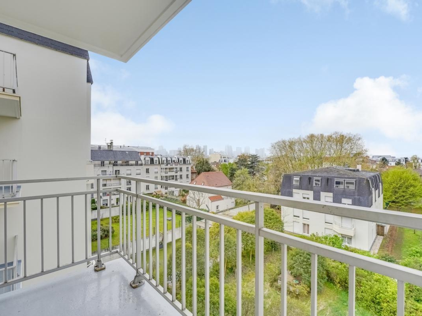 3 pièces-balcon-cave-parking - La Garenne-Colombes - Ligne L
