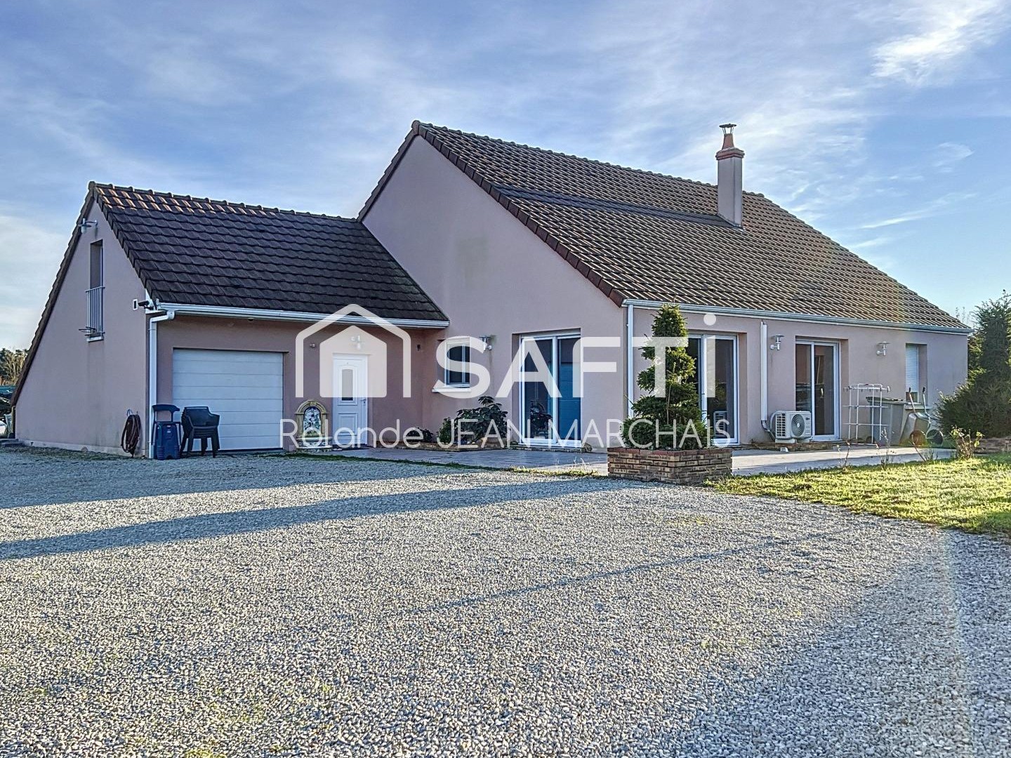 Maison 165 m2 - terrain 4000 m2 - Les Bordes