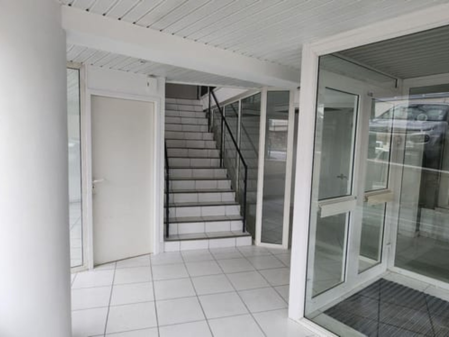 Magasin à vendre - 98m2 - Besançon (25000)
